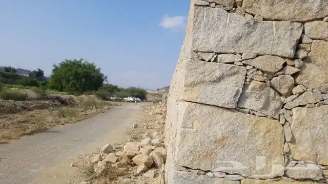 مقالول حجر طبيعي عام قوايم بوكلين رباريب تحويط ترميم 5