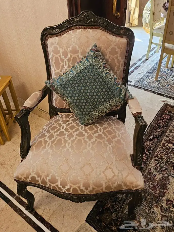 كراسي ملكي طراز لويس الرابع عشر 1