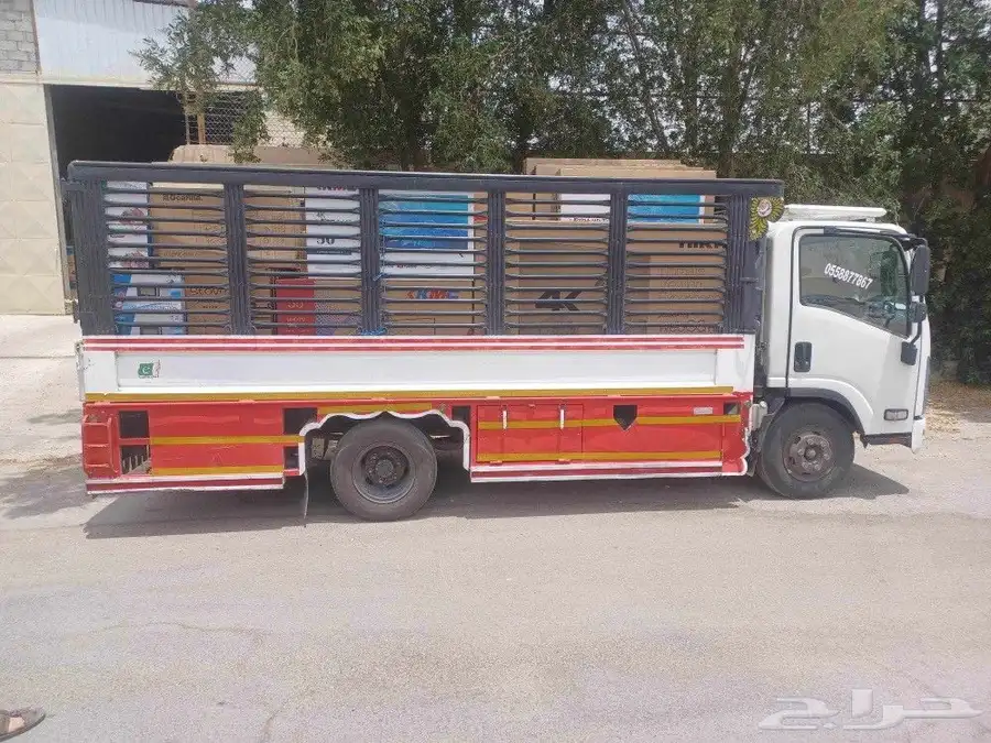 دنه وانيت لنقل العفش والأثاث داخل وخارج الرياض 0