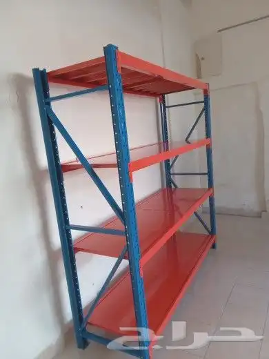 وحده مستودع مكونه من اربعه ارفف 0