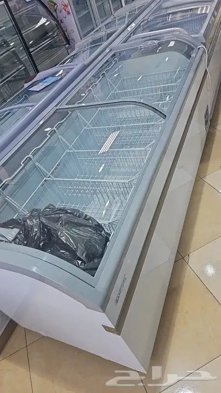 عرض فريزر ارضي مقوس جميع المقاسات متوفره توصيل في الرياض مجا 1