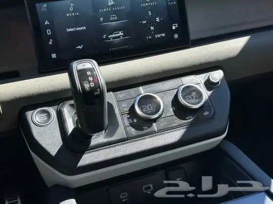 لاند روفر ديفيندر Defender 110 First Edition HSE موديل 2020 15