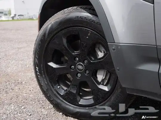 لاند روفر ديفيندر Land Rover Defender P400 HSE موديل 2020 5