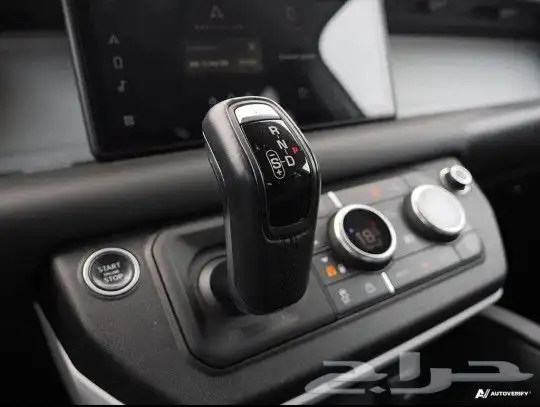 لاند روفر ديفيندر Land Rover Defender P400 HSE موديل 2020 12