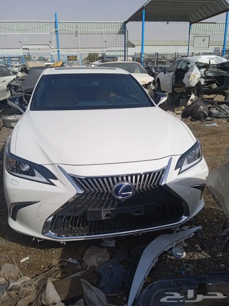 قطع غيار لكزس as300 موديل 2022 7