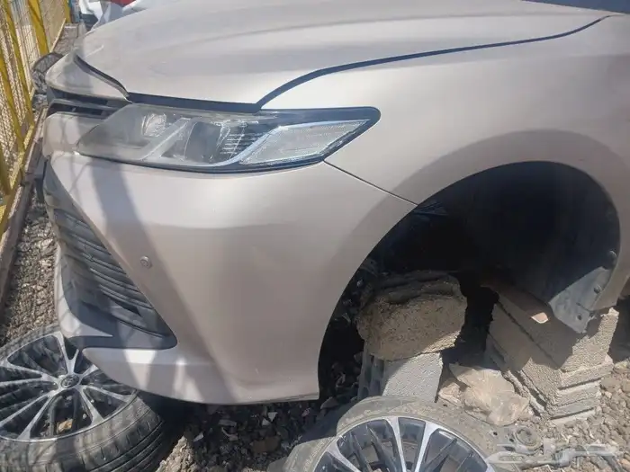 كامري2020 هايبرد تشليح قطع غيار 0