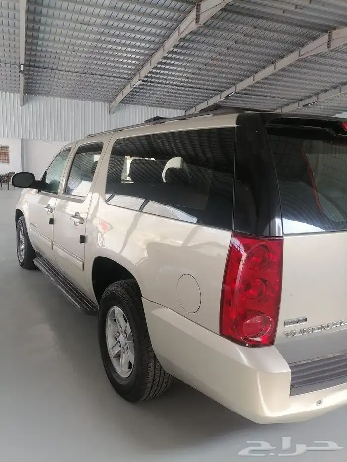 جمس يوكن 2011XL 1