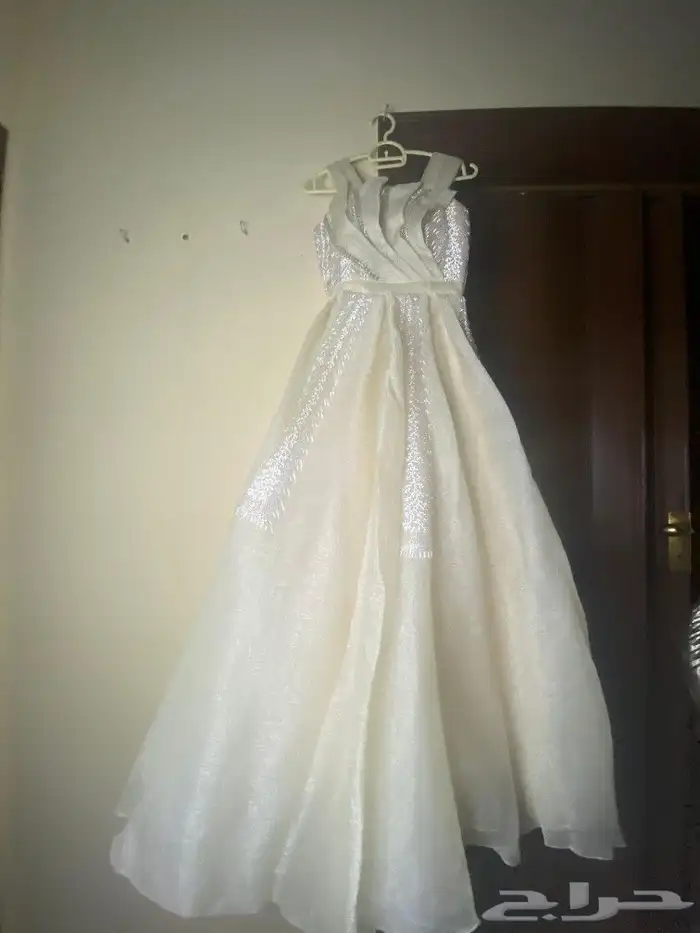 للبيع فستان 2