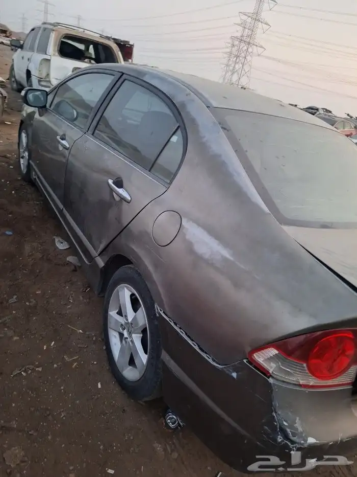 هوندا سيفيك مادل 2007 قطع غيار تشليح 3