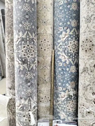 يوجد موكيت تركي واماراتي وفنيل بلجيكي و فرنسي ويوجد جميع نوا 6