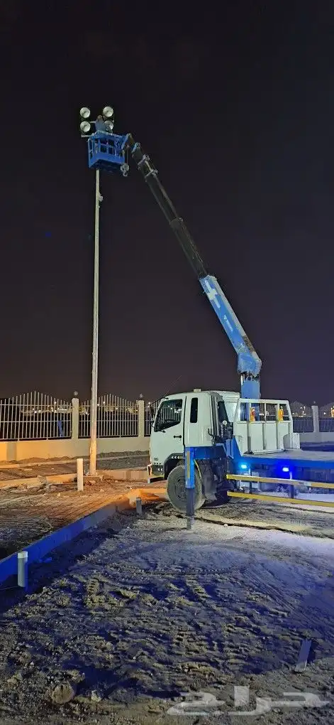 سطحه. رفع عمال بوم تراك باسكت شغل يومي 9