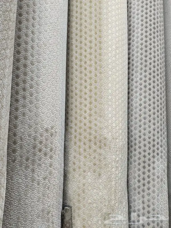 يوجد موكيت تركي واماراتي وفنيل بلجيكي و فرنسي ويوجد جميع نوا 3