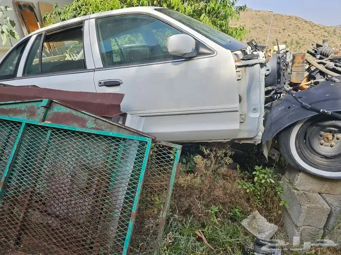 قطع فورد كراون فكتوريا 94 0