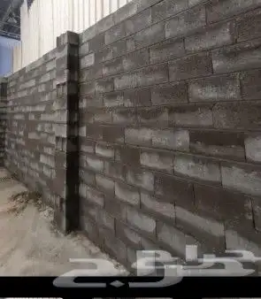 نقوم بتنفيذ اسوار المزارع واسوار السترحات وتنفيذ البيوت ا 1