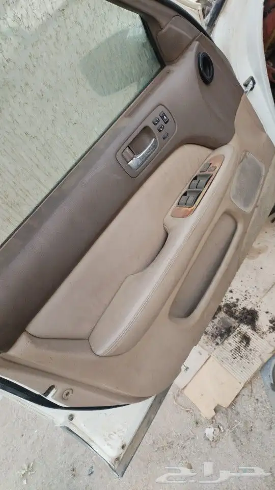 لكزس 99 سعودي تشليح قطع 8