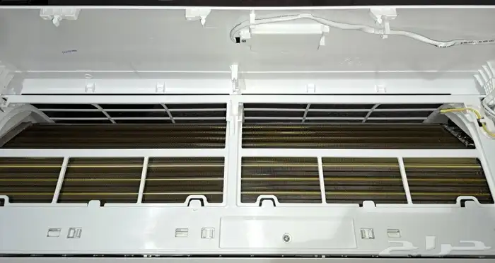 مكيف سبليت باناسونيك بارد فقط 18000 وحدة ريش ذهبية ا 1