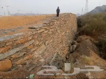 بكلين لبنيان الحجر وقص الاارضي محايل عسير وضوحيها 4