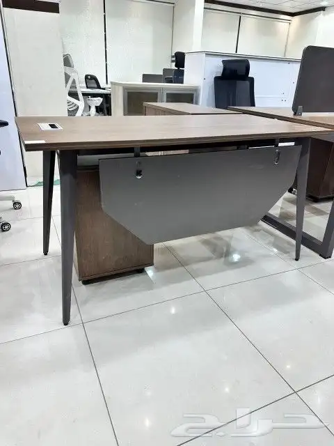 office furniture اثاث مكتبي طاولات اجتماعات بارتشن كاونترات 12