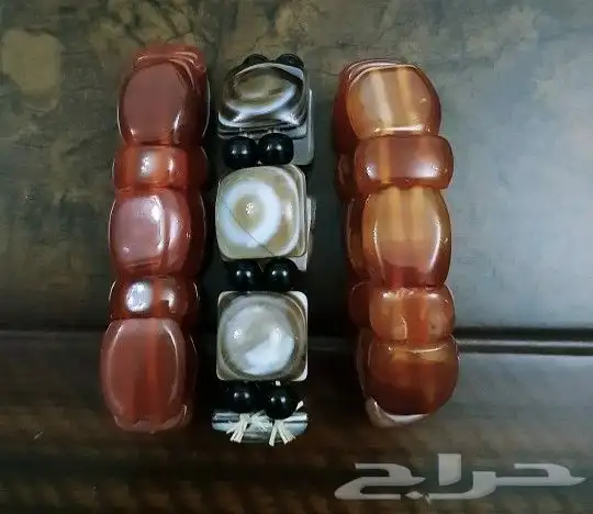 أساور من حجر العقيق 0