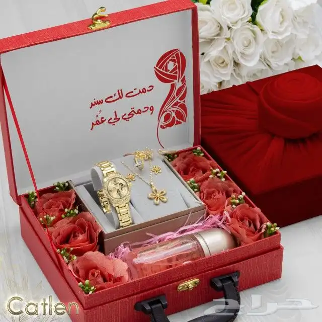 هدايا نسائيه فاخره بالاسم الوان متنوعه 6