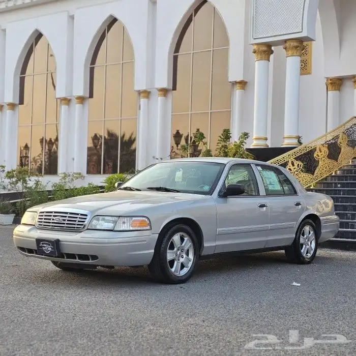 ( مباع ) فورد فكتوريا سعودي 2