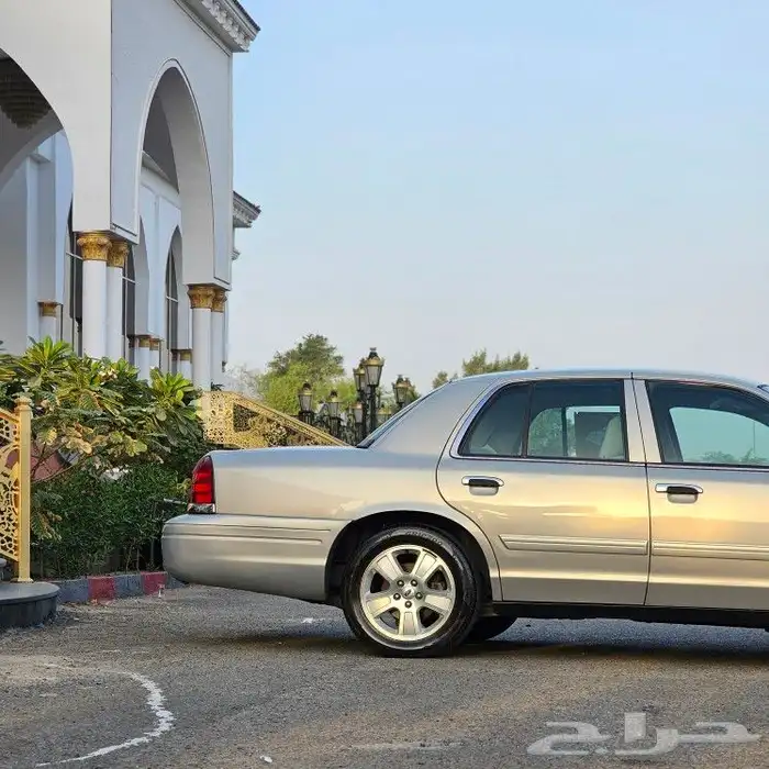 ( مباع ) فورد فكتوريا سعودي 13