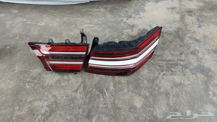 صدامات واصطبات خلفيه جينسس g80 2023 اصلي وكاله 7