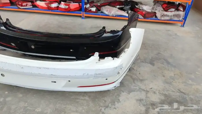 صدامات واصطبات خلفيه جينسس g80 2023 اصلي وكاله 3