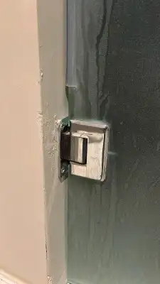 صيانه ابواب زجاج 3