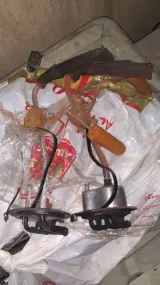 قطع جمس حوض اصلي جي ام مديل 78 وزجاج خلفي 1