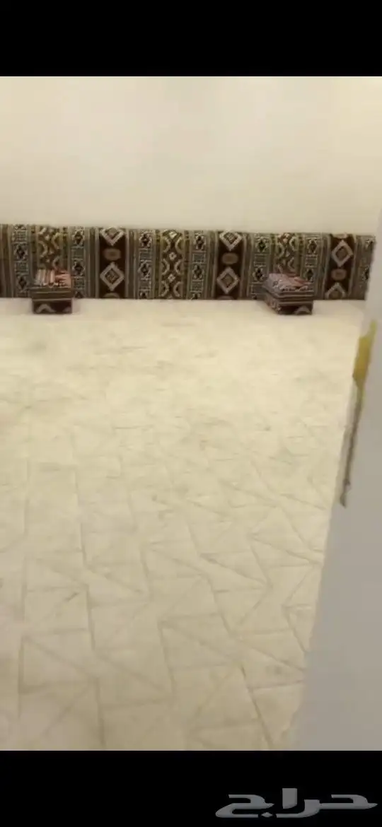 الذيبية عزاب غرفه ومشب جديد 1