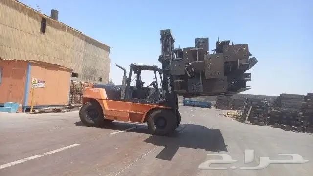 إيجار فوركلفت وكرينات وجميع انواع المعدات الثقيله 9