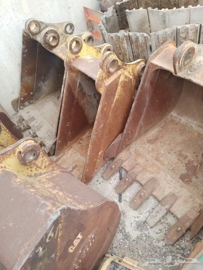بكت بكلين بكت عرجا JCB CAT Nova Holanda Volvo 5