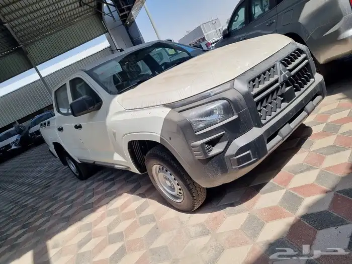 ميتسوبيشي ال 200غمارتين 2024ستاندر 3