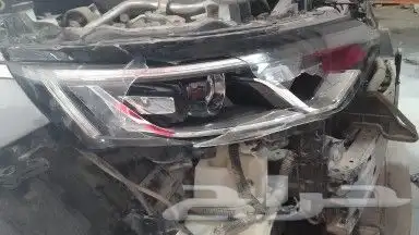 عدسات زنون لمبات محولات اناره السيارات تفصيل قزاز اسطبات 18