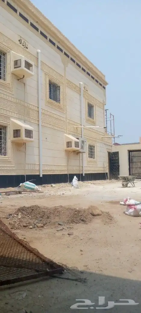 معلم ديكورات خارجيه بطحى الرياض وكرسر رخام اسباني درجه اولى 11