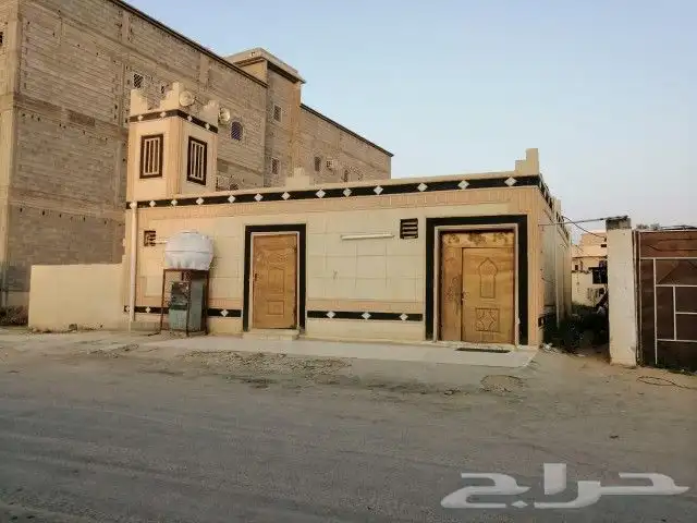 معلم ديكورات خارجيه بطحى الرياض وكرسر رخام اسباني درجه اولى 19