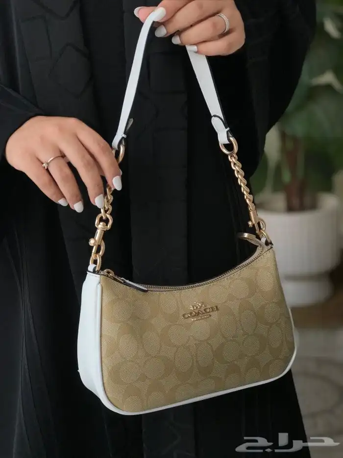 شنط كوتش توب كوالتي 15