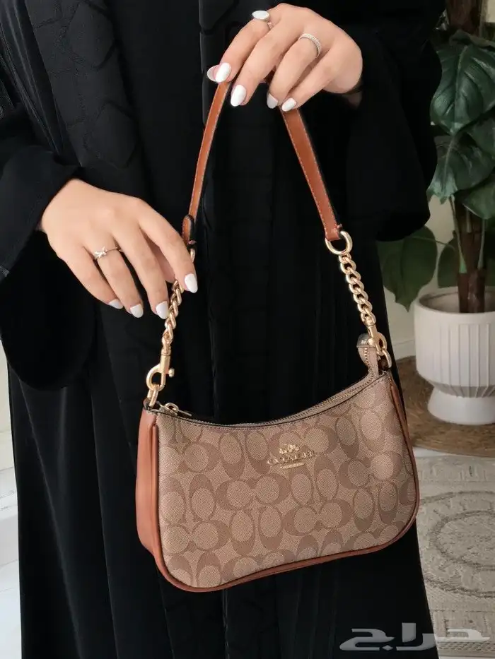 شنط كوتش توب كوالتي 10
