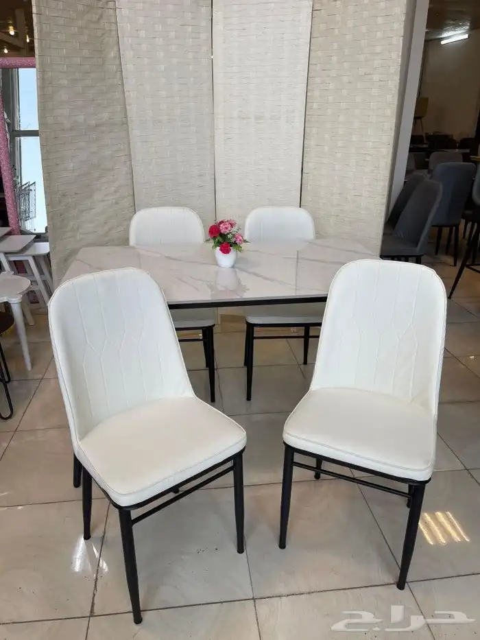 طاولات فخمه وجوده عاليه رخام ومعدن وخشب 2