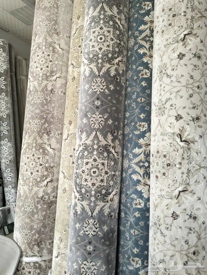 يوجد موكيت تركي واماراتي وطني وفنيل بلجيكي و فرنسي ويوجد ساد 0