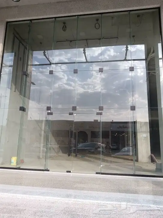 زجاج سكريت  درابزين  شور جميع انواع الزجاج والاستركشر 4