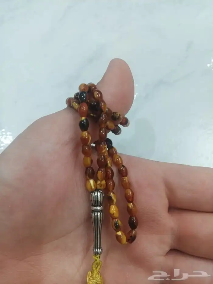 سبحة كهرمان 2
