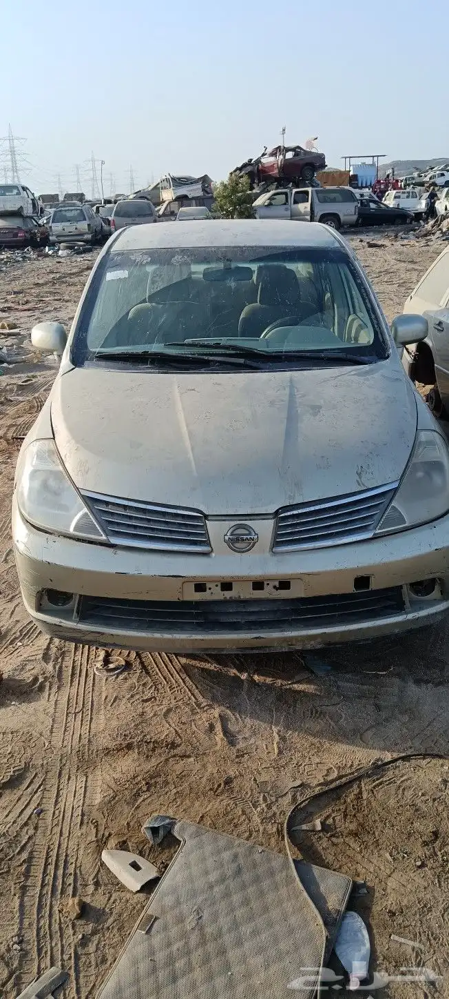 تشليح الحمدانية قطع غيار سيارات اكسنت دبدوب   نيسان تيداا 1