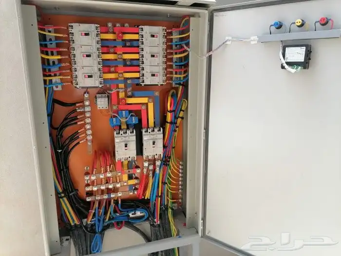 كهربائي الدمام الخبر القطيف 1