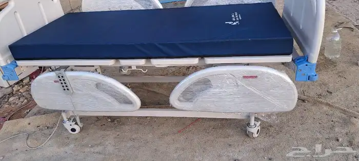 سرير طبي 10حركات معا المرتبه الااصليه 1