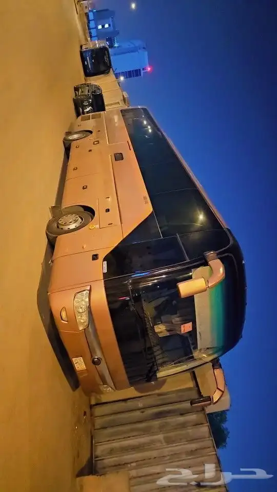 حافلات Vip وعادي مجهزة باحدث التقنيات للايجار 2