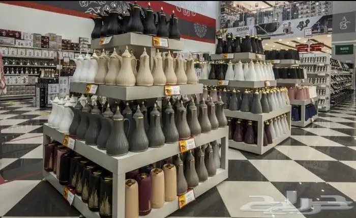 رفوف عرض للبيع 0
