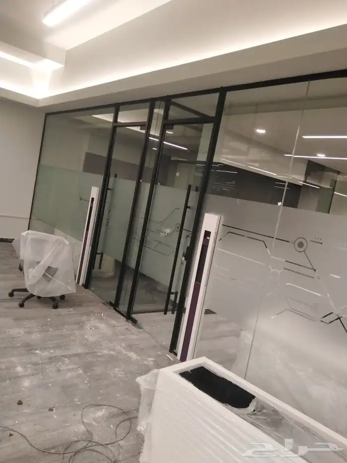 زجاج سكوريت 12ملي وشاورات ومكاتب 7
