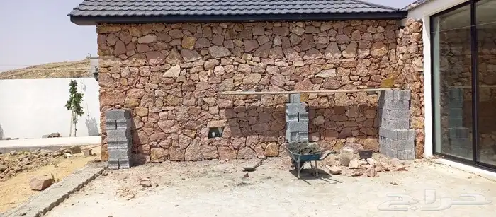 معلم حجر 0